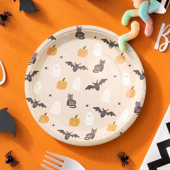 Cheerland 24-Piece Disposable Paper Party Plates, Pastel Pink with Bat, Pumpkins