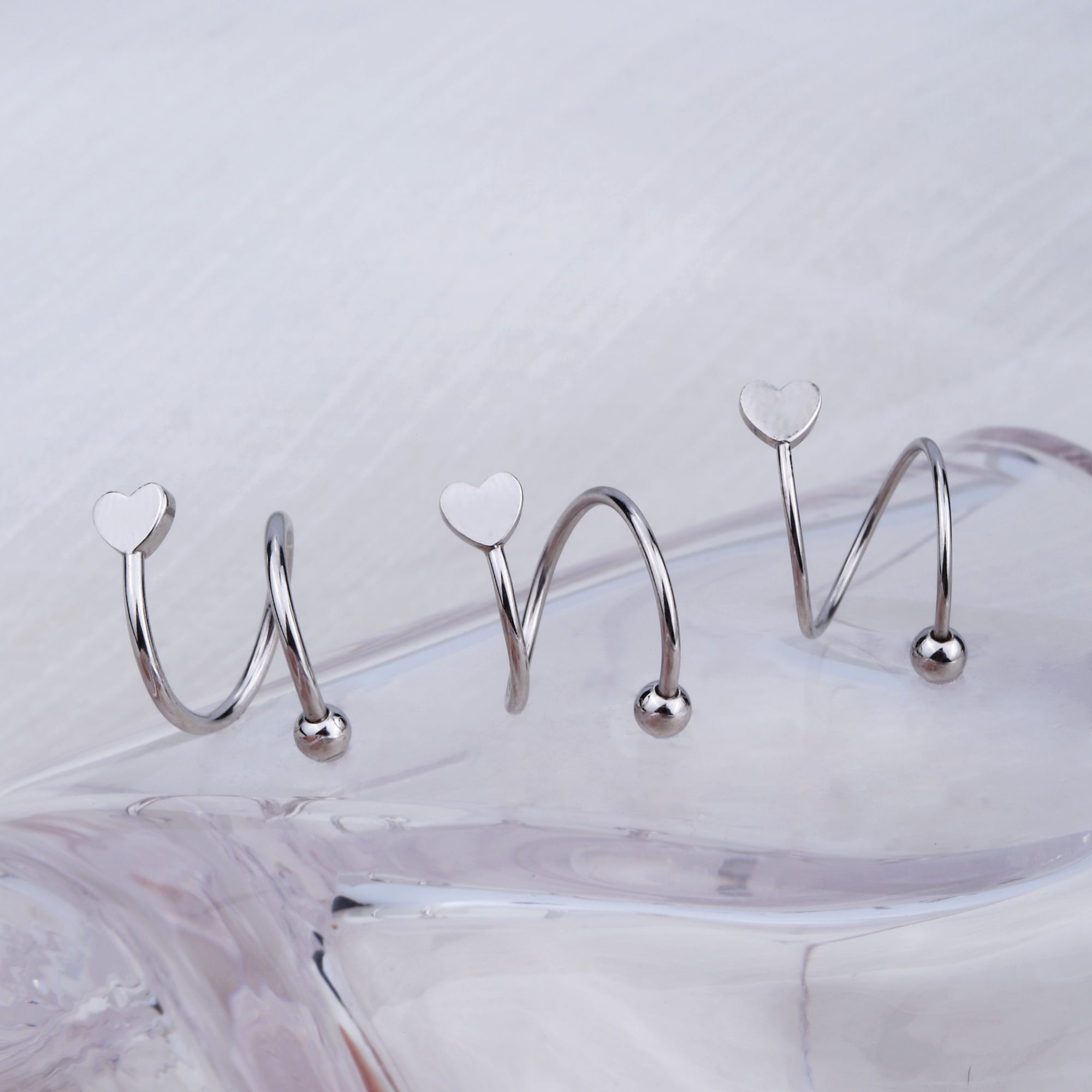 CHIEKO＋heart stock pierce (silver) Heartbeat Necklace 1/20 ct tw Diamonds Sterling Silver