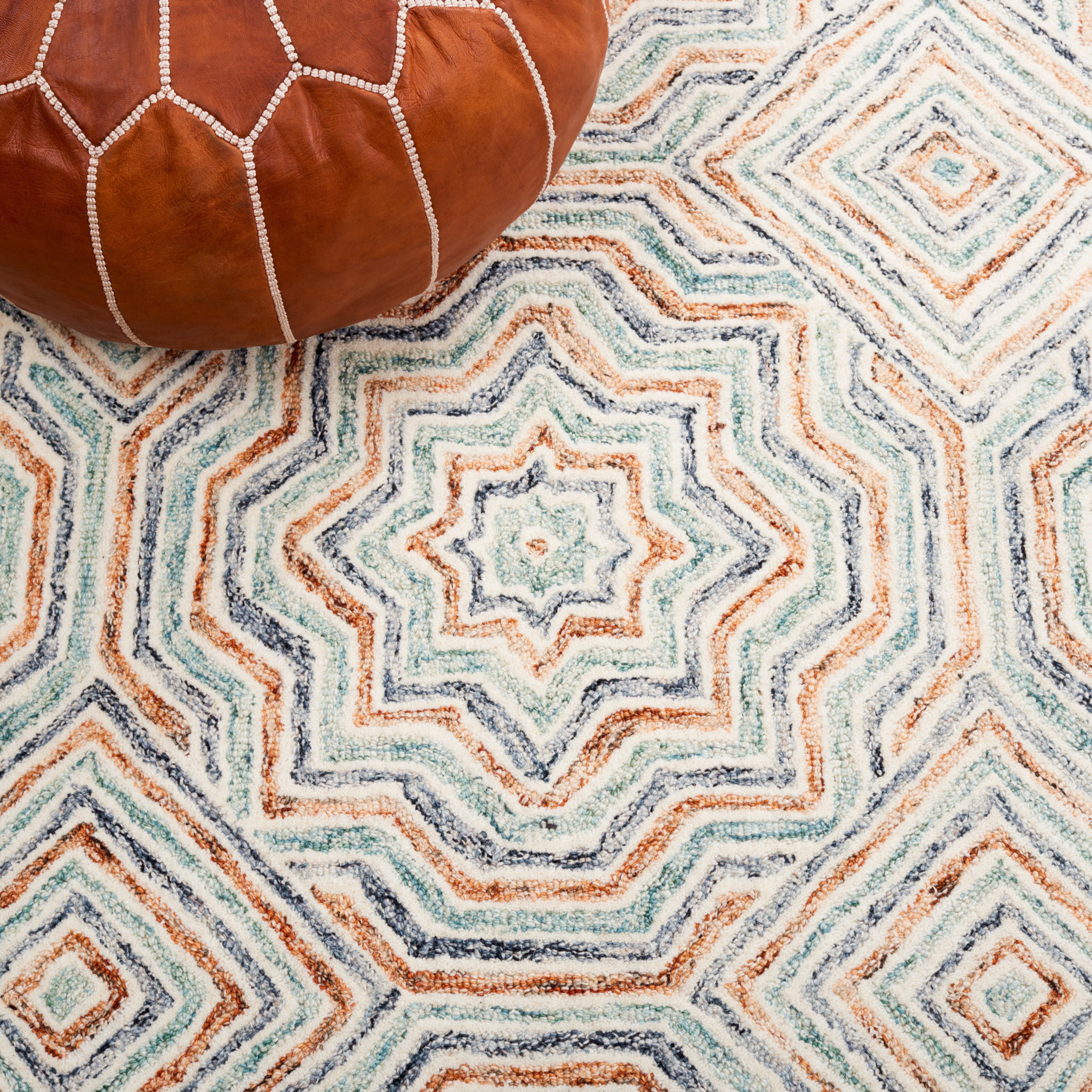 SAFAVIEH Capri Layla Geometric Wool Area Rug, Blue/Rust, 7' x 7' Round