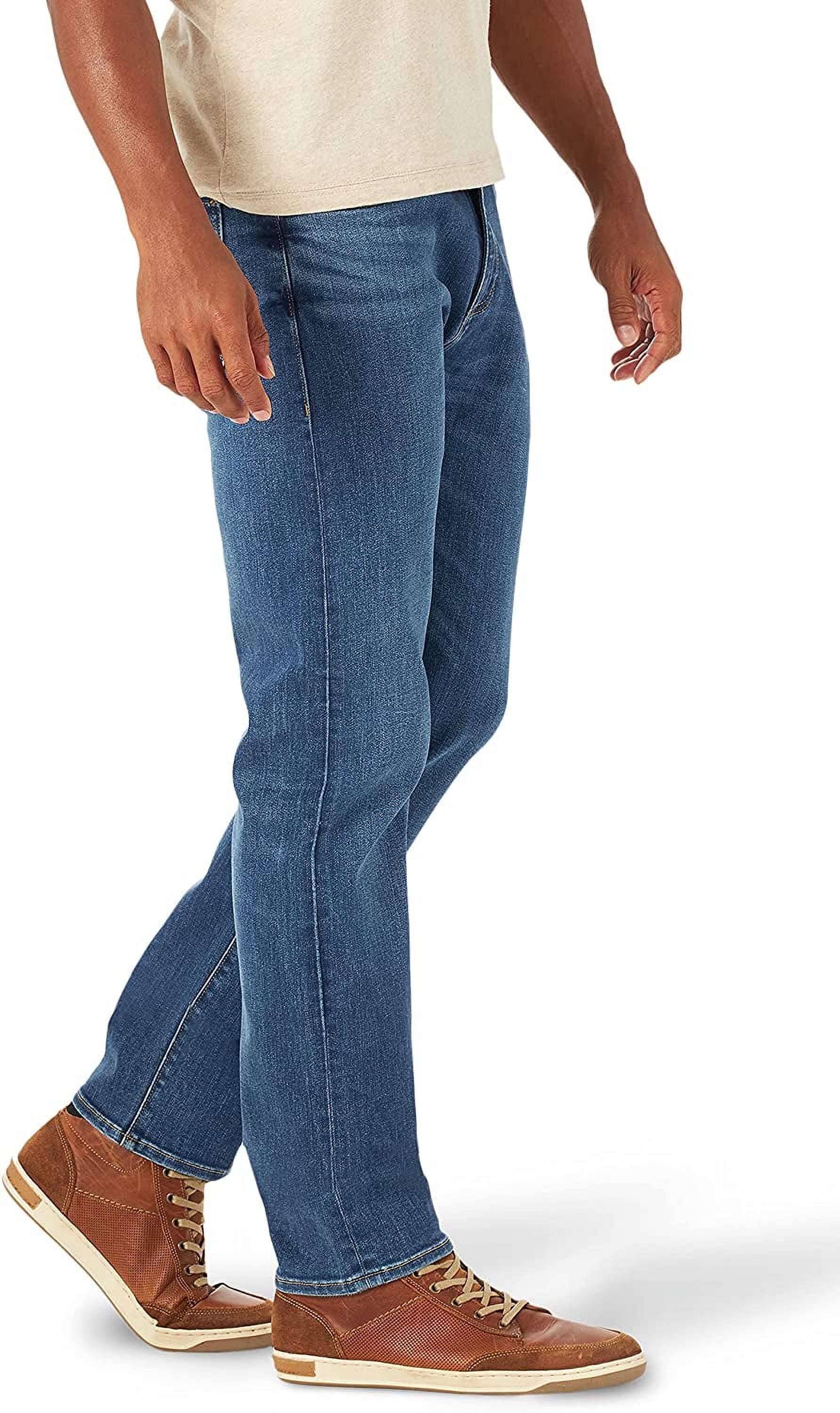 Lee® Men's Extreme Motion Slim Straight Jean with Flex Waistband