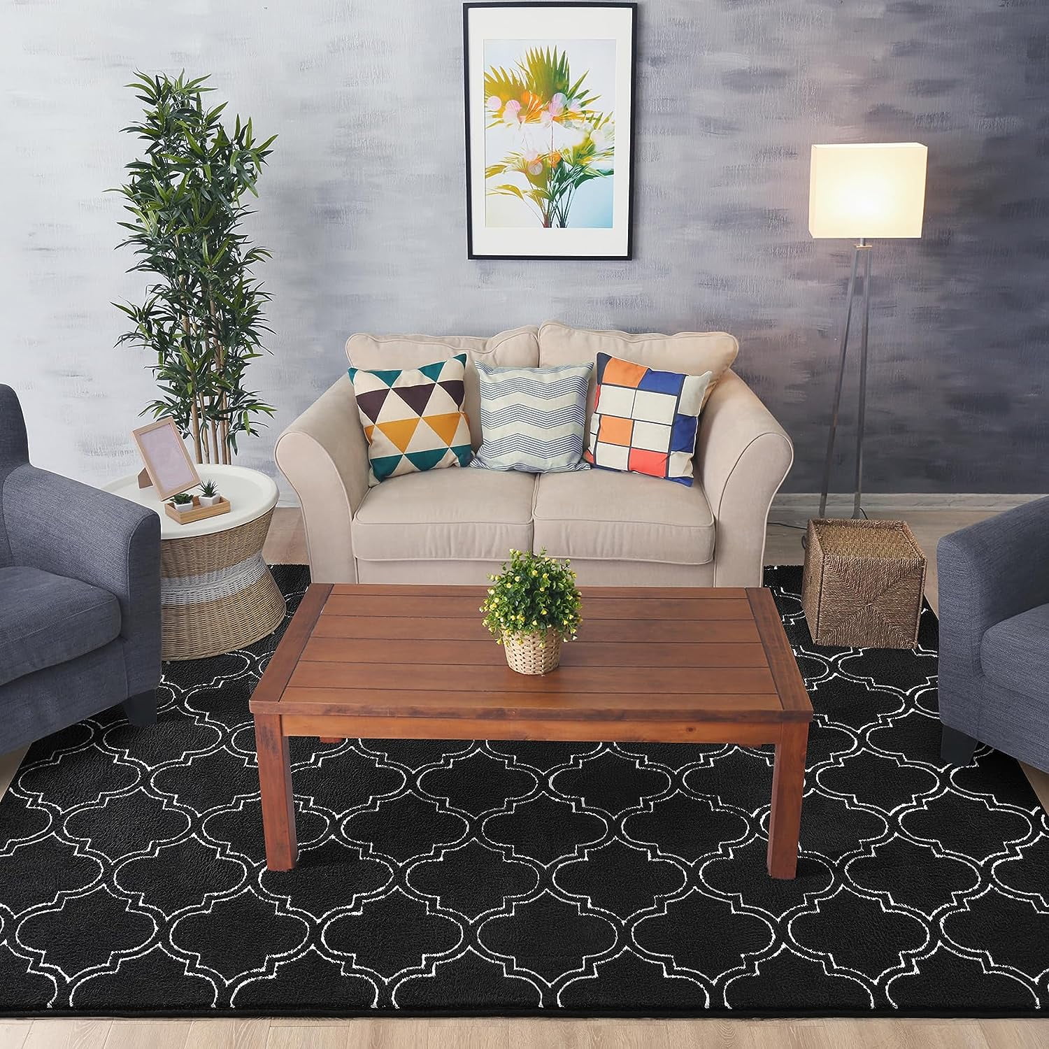 Junovo 4'x6'Modern Geometric Area Rug for Bedroom and Living Room, Fluffy Indoor Carpet for Family Room Decor,Black