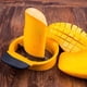 thumbnail image 1 of Cortador de mango – 1 Cortador de frutas de acero inoxidable – Naranja y negro, 1 of 5