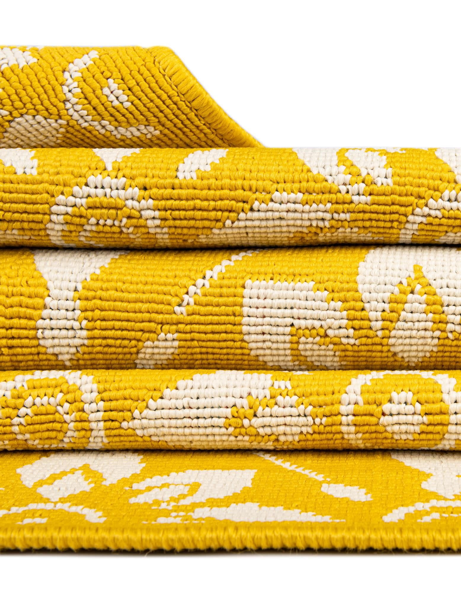 Unique Loom Outdoor Trellis Collection Area Rug - Tiles (5' 1" x 8' Rectangle Yellow/Ivory)