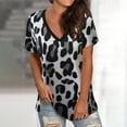 thumbnail image 2 of T-Shirt Femme Imprimé Léopard Manches Courtes Col en V Ample Blouse Tops, 2 of 8