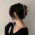thumbnail image 4 of enjoywould Givré Antidérapant Croisant Dents Cheveux Griffe Ressort Conception Simple Grand Requin Cheveux Pince Outil de Coiffage, 4 of 6