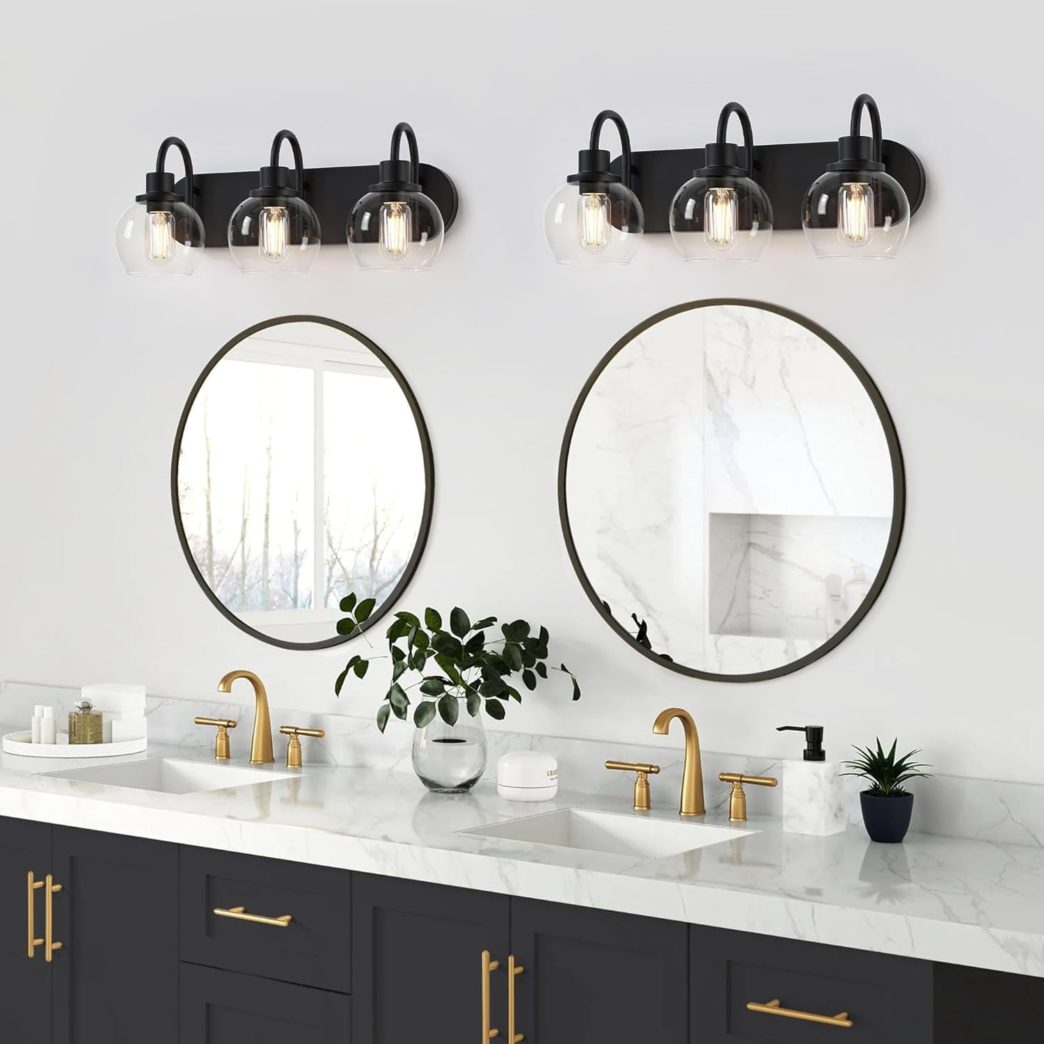 Matte Black Bathroom Light Fixtures Vanity Light for Bathroom 3 Lights Modern Wall Light Fixtures over Mirror with Clear Glass Shade
