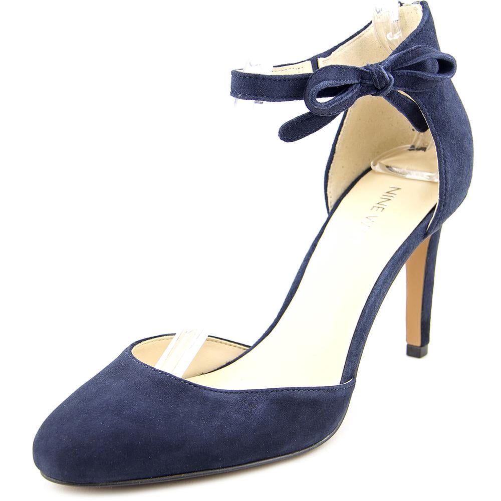 Nine West | Shoes | Nine West Heels 35 Inch Heel Ivory Leather Grey Patent  Toe Bow Detail | Poshmark