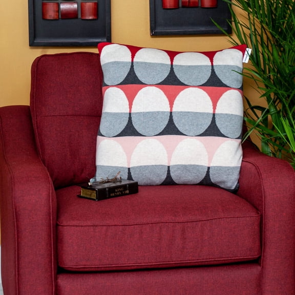 Nassau Collection Knitted Geometric Oval Pattern Cotton Throw Pillow - 20" - Beige and Red