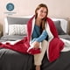 thumbnail image 3 of Manta de Cama de Felpa Sherpa Bare Home Reversible Liviana Tamaño King Roja, 3 of 6