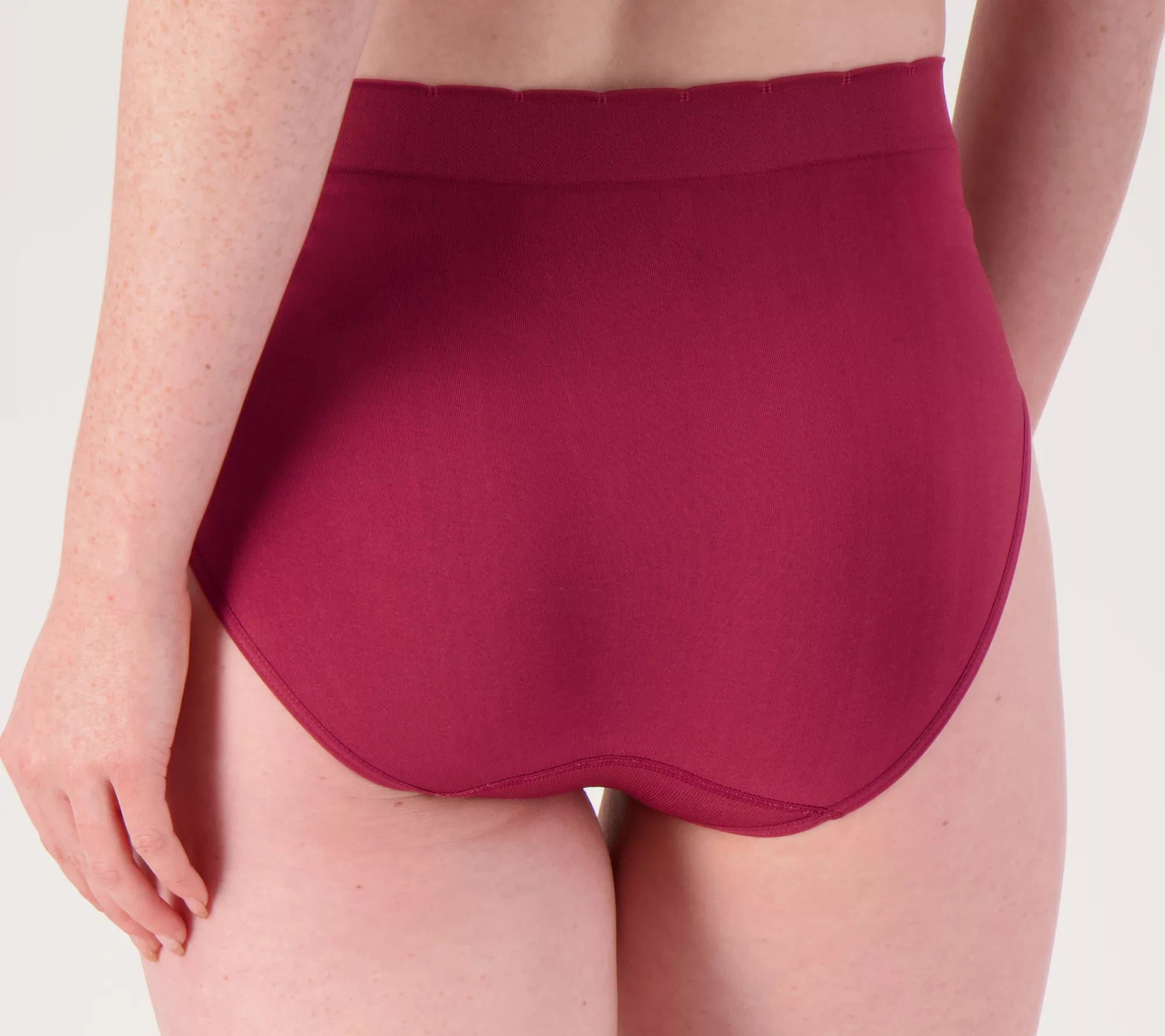 Breezies 3-Pack Seamless Comfort Scalloped Brief Panty Basic