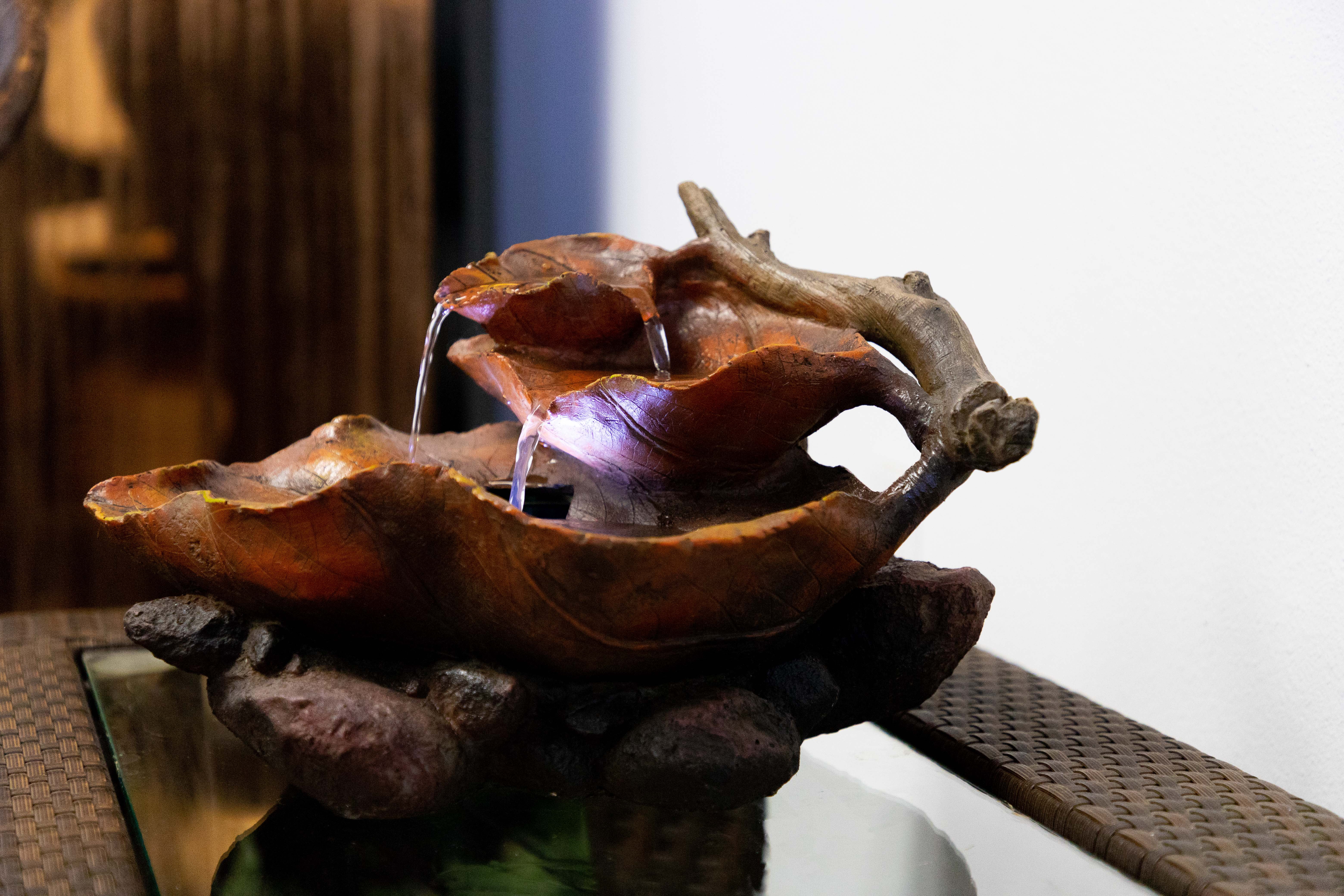 Alpine Tiered Leaf Tabletop Fountain w White LED Lights, 9 Inch Tall by Alpine Corporation