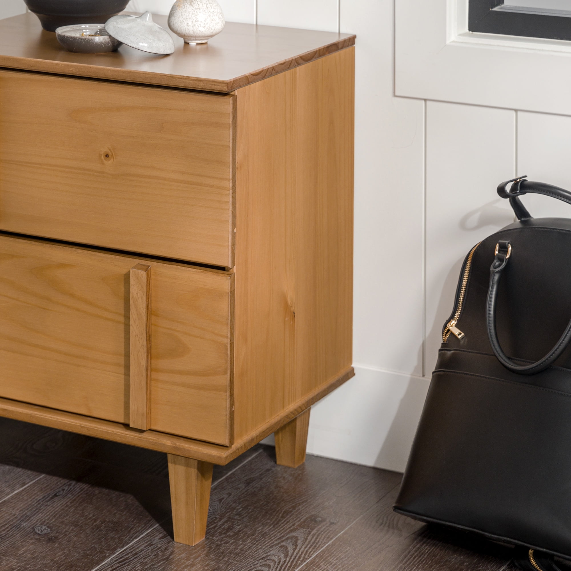 Walker Edison 20” Contemporary Vertical Drawer Pulls Solid Wood Nightstand, Caramel