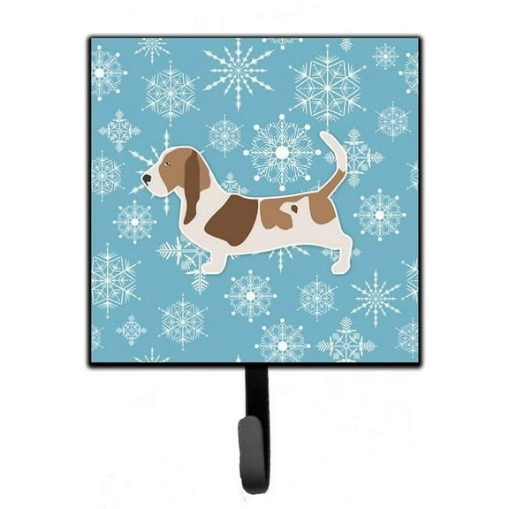 Carolines Treasures BB3502SH4 Winter Snowflake Basset Hound Leash or Key Holder