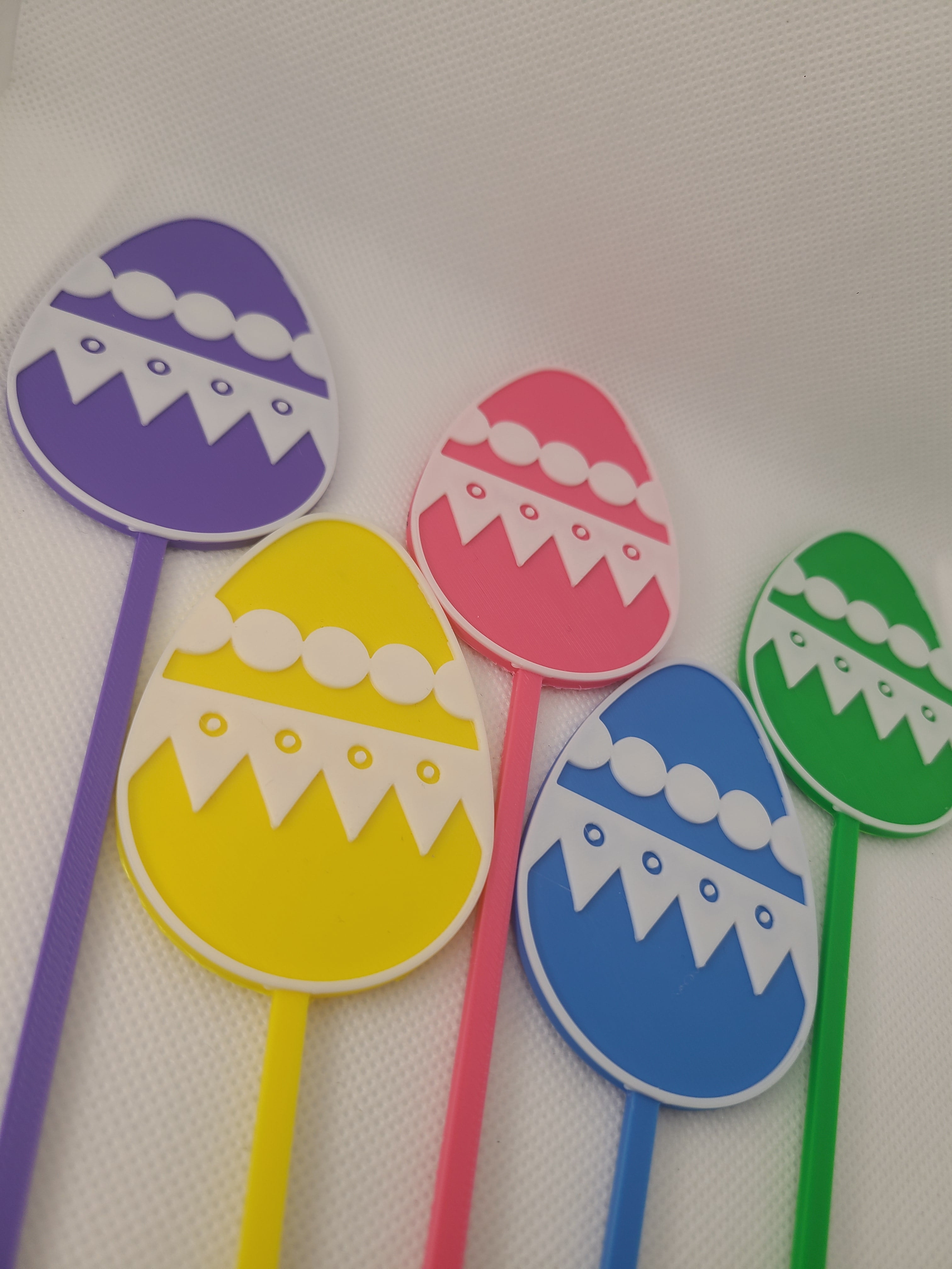 Easter Egg Hunt Kit Markers Plastic Eggs Fun for Kids