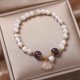 thumbnail image 3 of Fiudx Pulsera de Perlas, Amuleto de Perla de Agua Dulce Hipoalergénico, Pulsera de Aventurina de La Suerte, Accesorio de Perla con Diseño Apacible, Regalo de Moda para Mujer, Talla Ajustable, 3 of 4