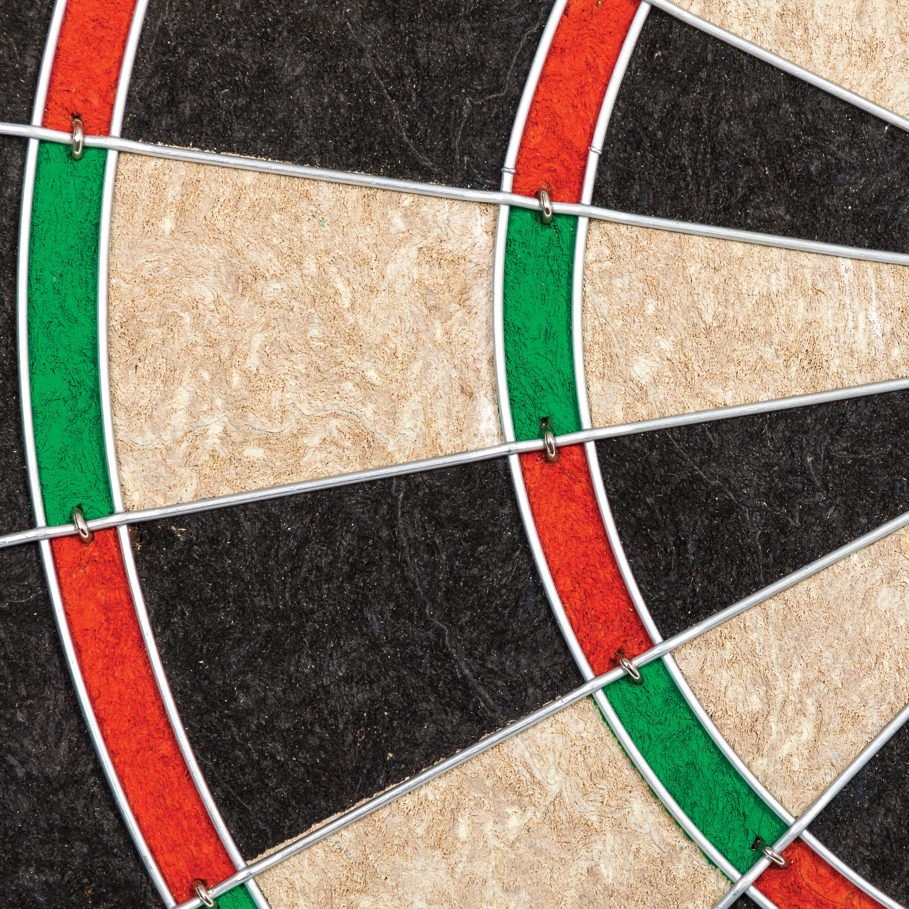 Narwhal Kingston Official Size Self-healing Bristle Dartboard