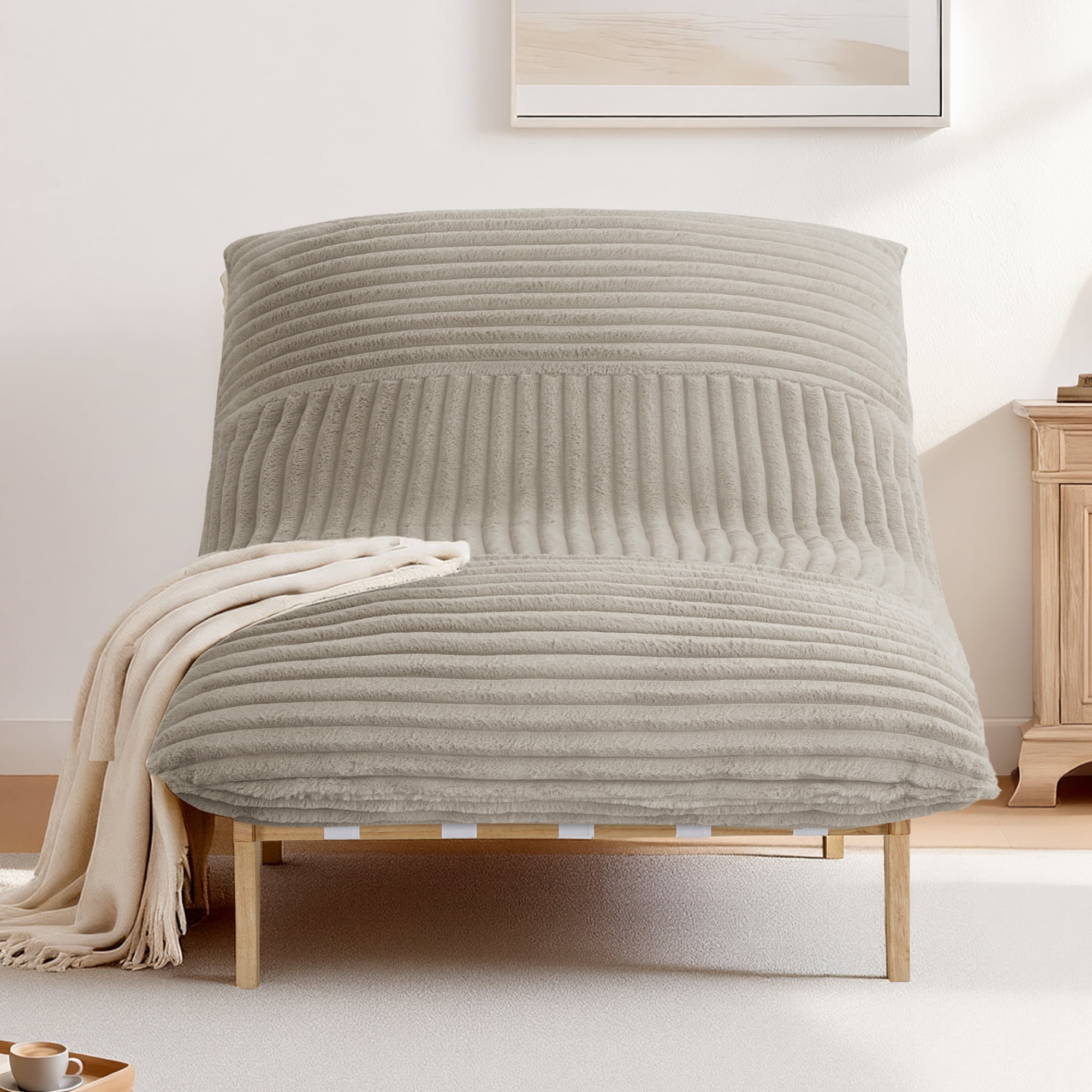 Spruce & Spring Oversized Cloud Accent Chair, Upholstered Lounge Chair with Deep Seat and Plush Cushions, Grey Faux Fur