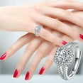 thumbnail image 4 of Fiudx Joyería de Circonita Cúbica, Impresionante Anillo de Compromiso, Elegante Accesorio de Boda, Regalo de Compromiso Único, Ideal para Celebraciones de Propuesta de Matrimonio, Aniversarios o Ropa, 4 of 6