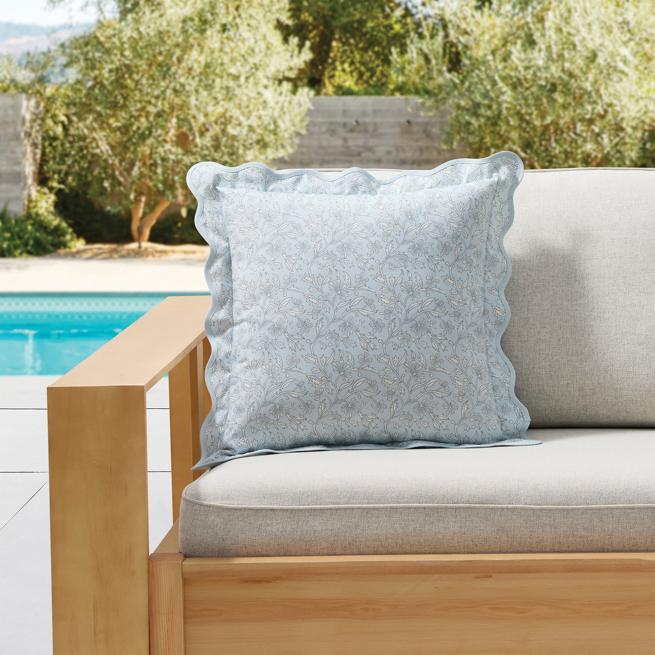My Texas House Blue Floral Scallop Outdoor Pillow, 18 in x 18 in