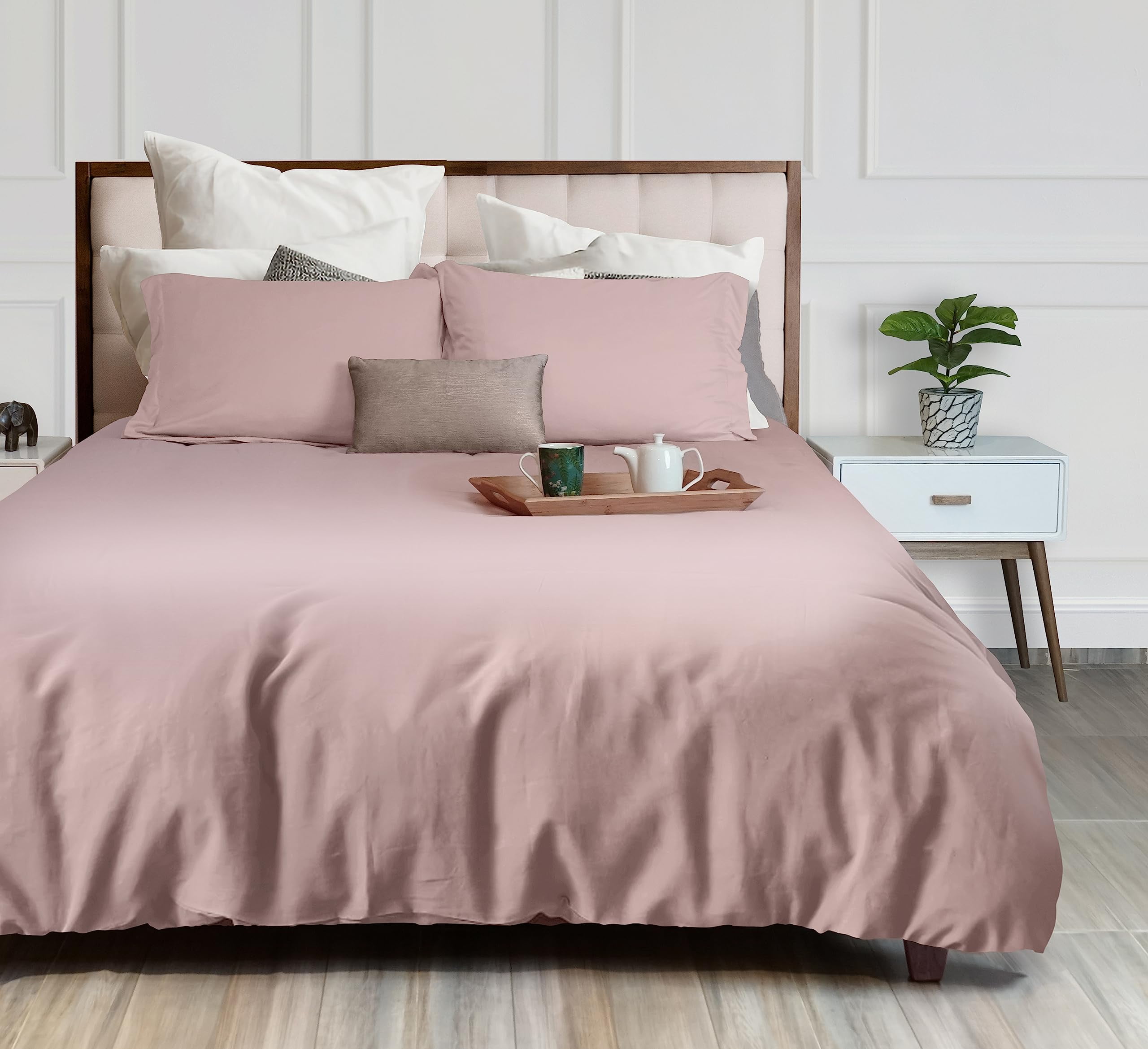 White Classic Luxury Collection 3-Piece Microfiber Zippered Duvet Cover Set, Mocha Pink, King, 104 x 90