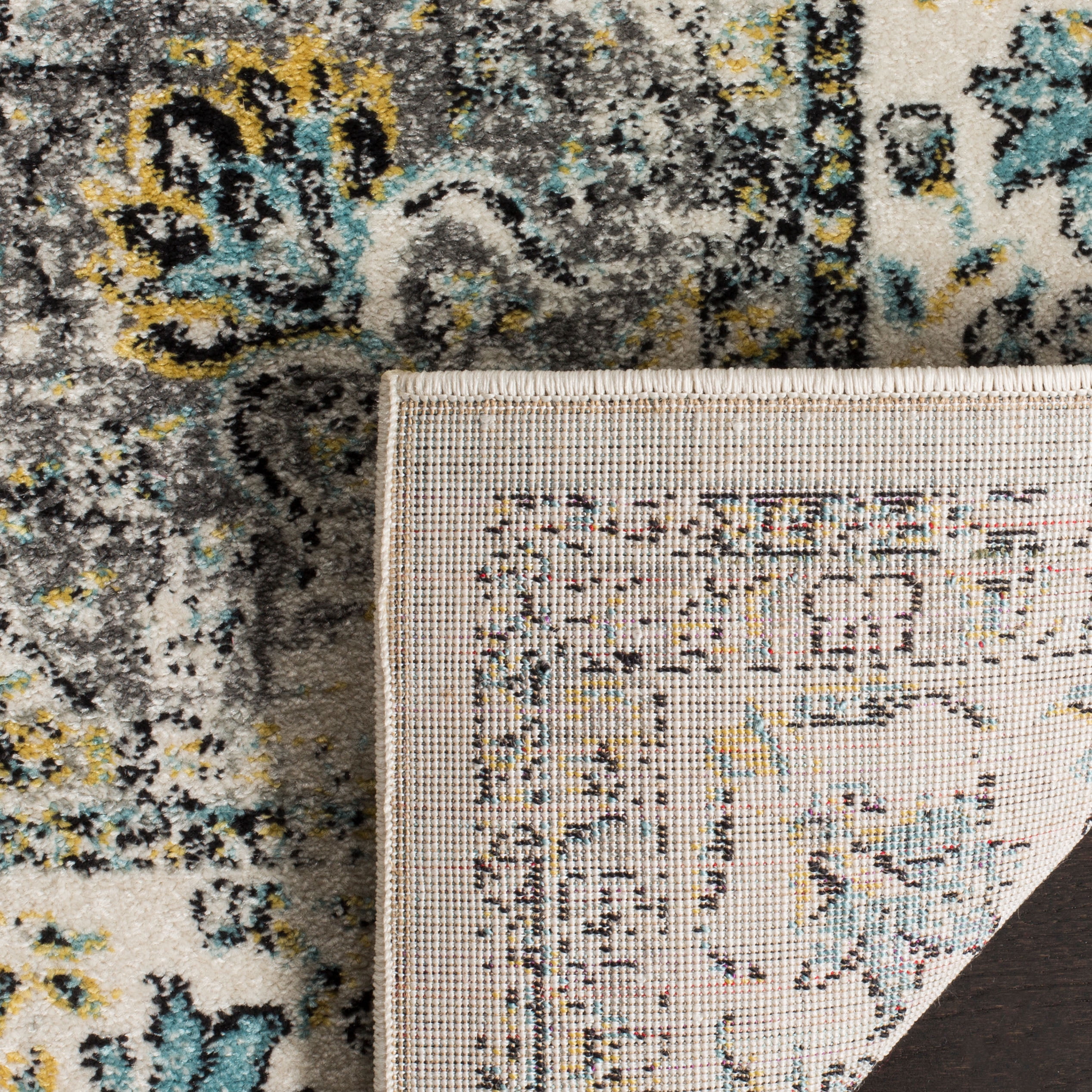SAFAVIEH Evoke Teale Traditional Bordered Area Rug, Grey/Gold, 6'7" x 6'7" Round