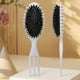 thumbnail image 3 of Curls Define Styling Brush Menos tirones para dar forma y definir rizos para hombres y mujeres, 3 of 8