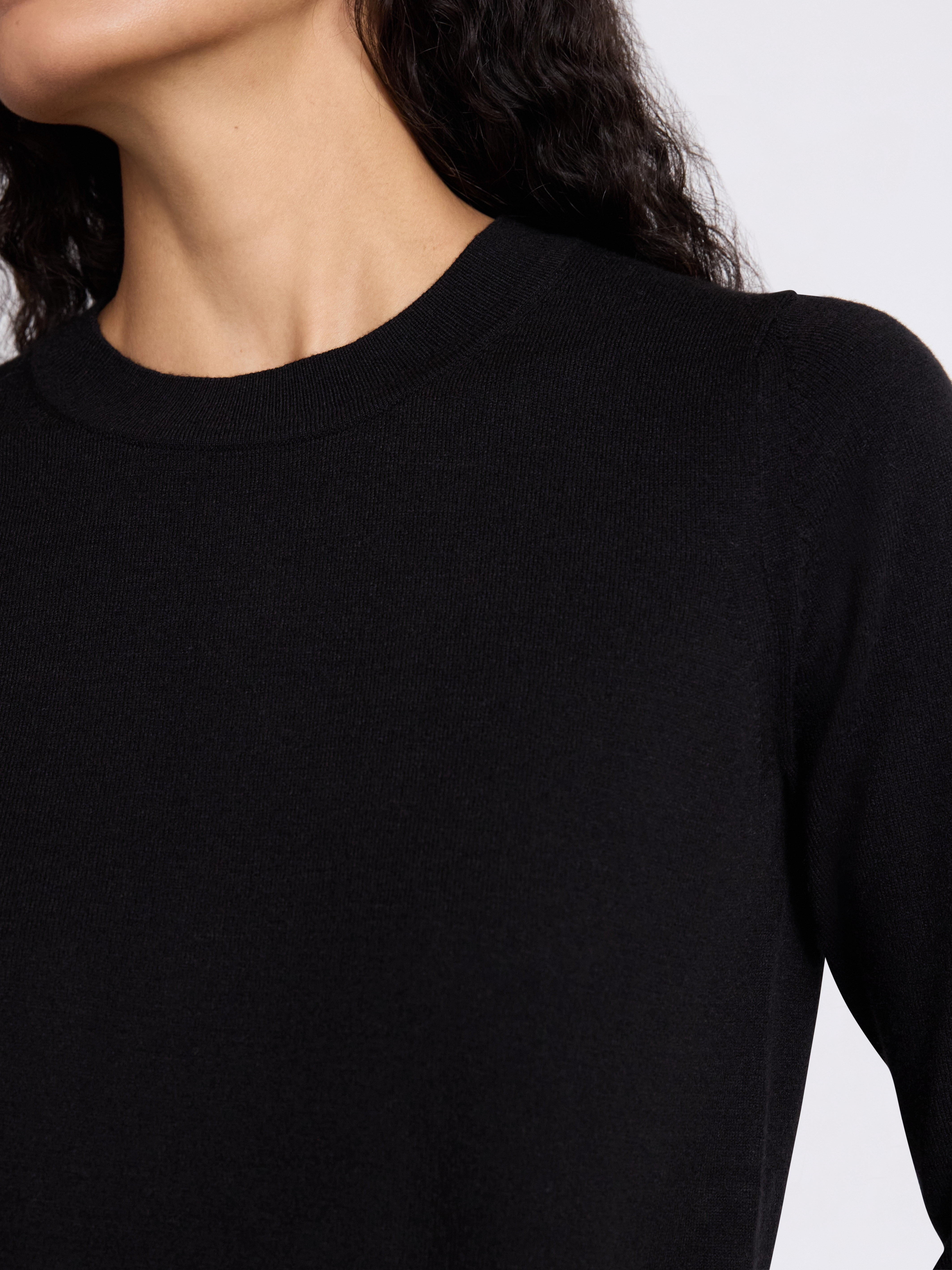 Free Assembly Women's and Women's Plus Cozy Yarn Crewneck Sweater with Long Sleeves. Lightweight, Sizes XS-4X