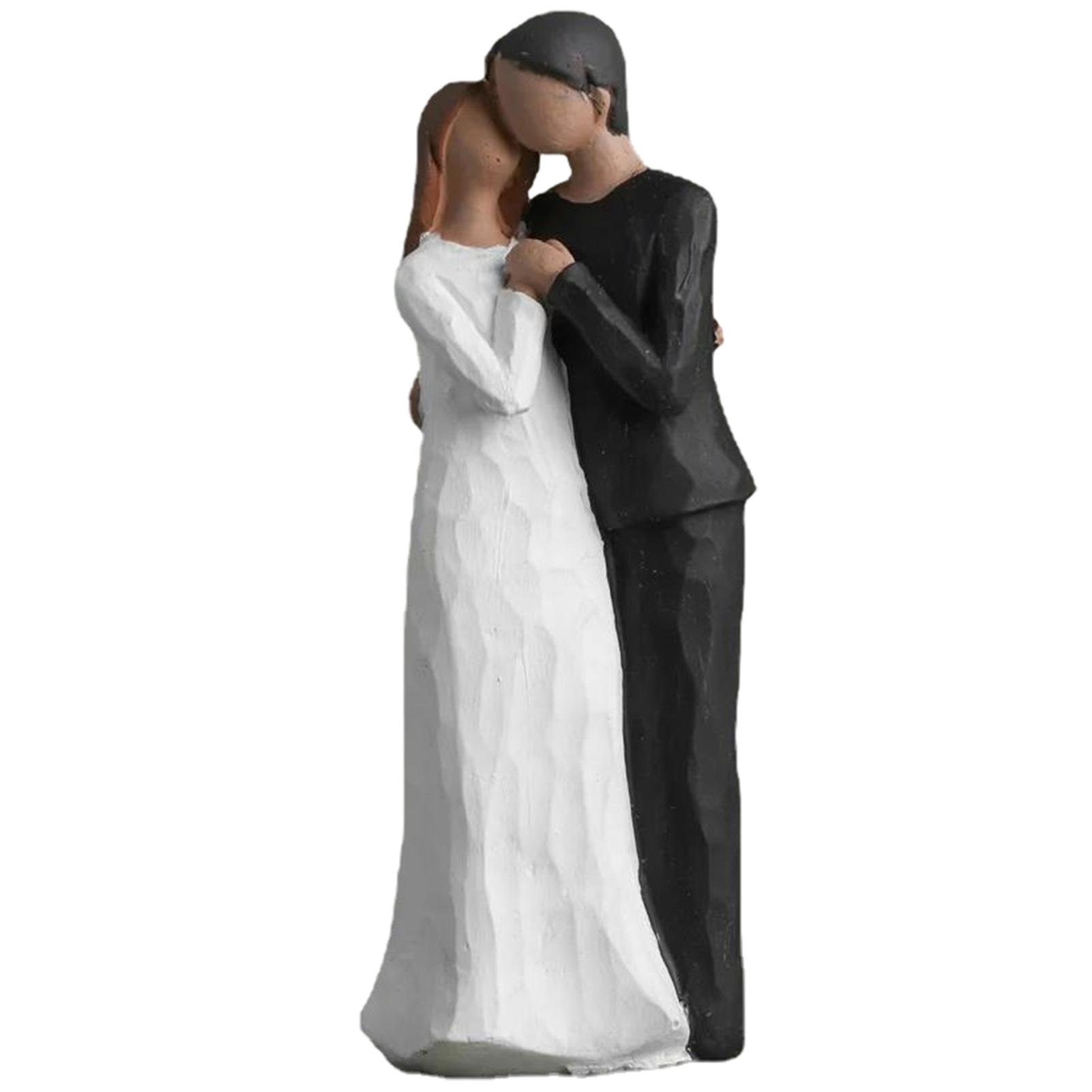 Facaimo Couple Figure Statue Romantic Hugging Couple Figurines in Love