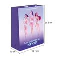 thumbnail image 2 of Bolsa de Regalo Dipak Guerreras K-Pop Mediana 19.1 x 25.9cm Varios Modelos 1 Pieza, 2 of 4