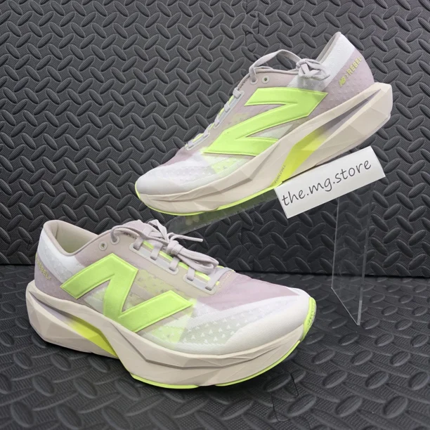 New Balance FuelCell Rebel v4 LUM Off White Lime Men's Shoes Sz 11 MFCXLUM