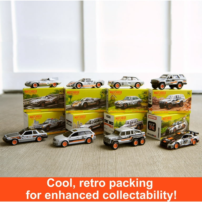 Matchbox Cars, Set of 8 Die-Cast Cars in 1:64 Scale with Matchbox