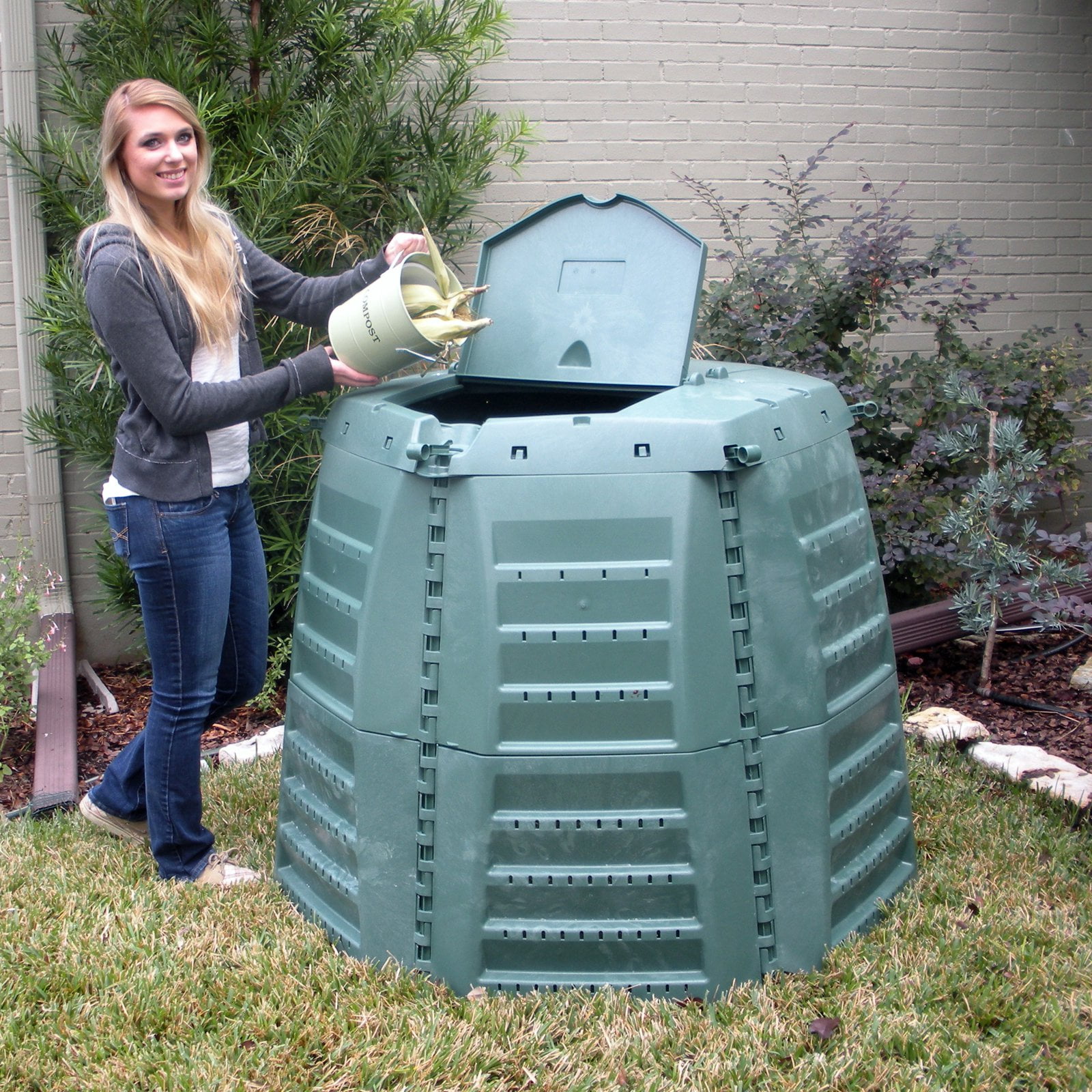 Exaco Thermo Star 1000 Recycled Plastic 267-gal. XXL Compost Bin by Exaco