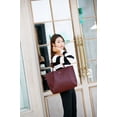 thumbnail image 3 of Dreubea Bolso de hombro de piel sintética suave para mujer, bolso de mano con borlas de gran capacidad, 3 of 5