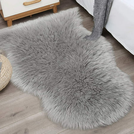 2ft X 3ft Faux Fur Sheepskin Rugs, Small White Fluffy Rug For Bedroom