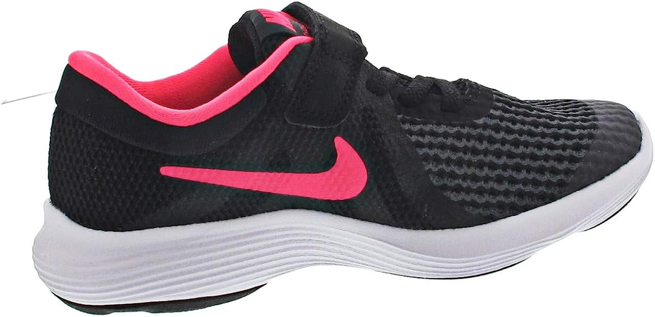 nike revolution 32