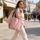 thumbnail image 5 of Bolsa de compras plegable impermeable con bloque de color y bolsillo lateral para botella de agua, gran capacidad, almacenamiento portátil, uso unisex, 5 of 6