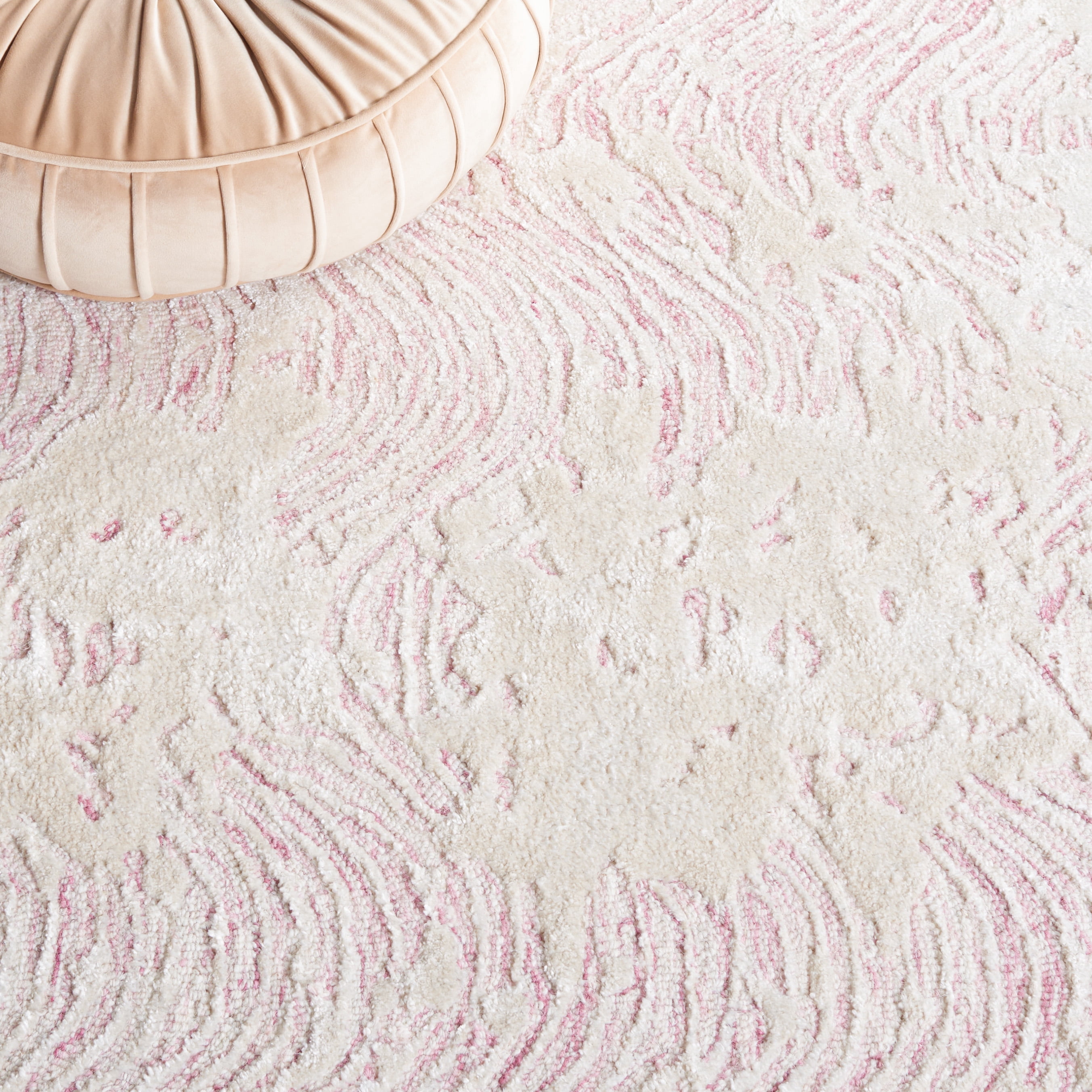 SAFAVIEH Glamour Tashi Abstract Area Rug, Pink/Ivory, 4' x 6'
