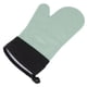thumbnail image 1 of Manoplas De Silicona Para Horno, Guantes Protectores Largos Para Horno De Cocina De 2 Dedos De Grado Alimenticio Con Lazo Para Sujetar Platos Cergrey Verde, 1 of 8