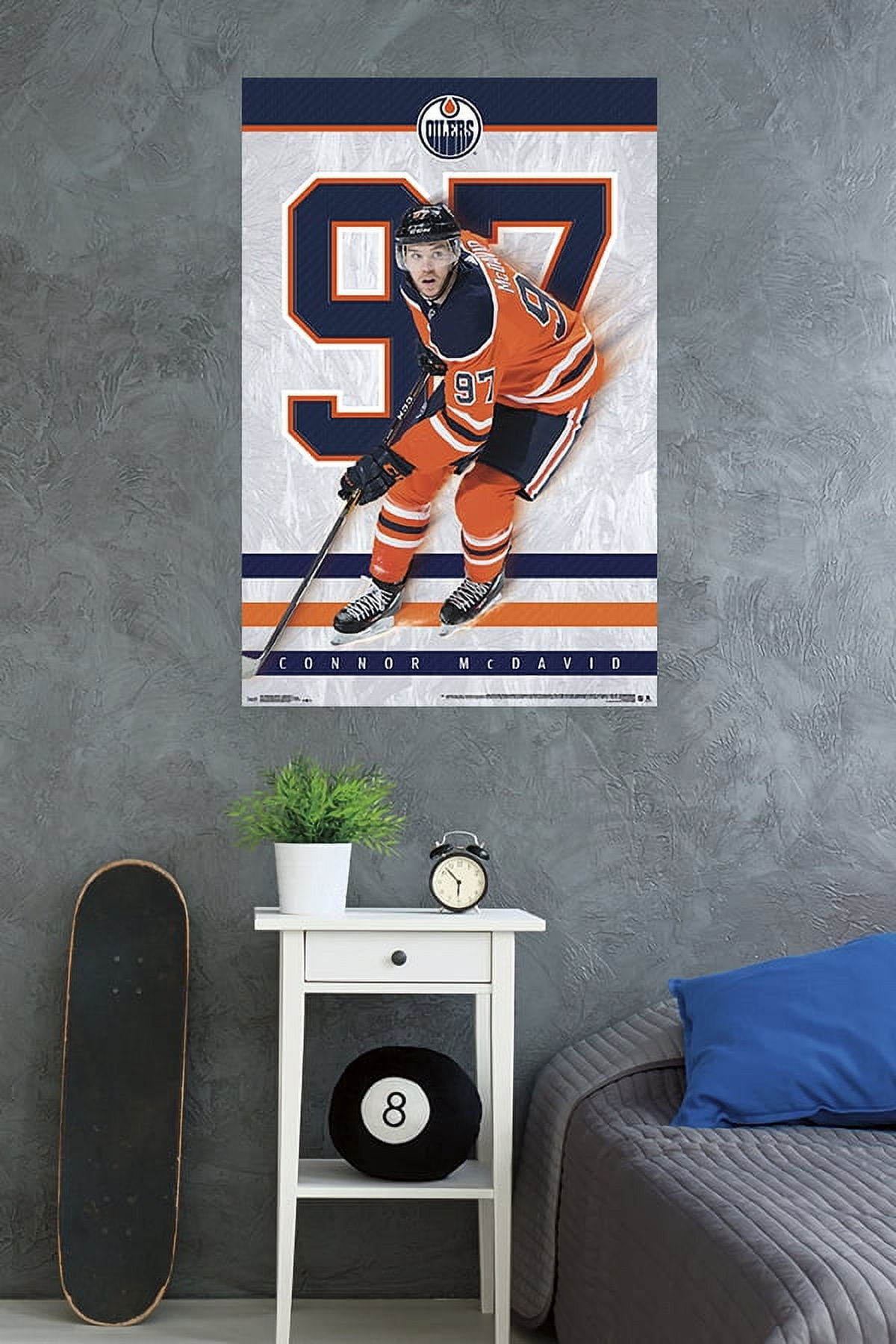 NHL Edmonton Oilers - Connor McDaVid 17 Wall Poster, 14.725 x 22.375,  Framed 