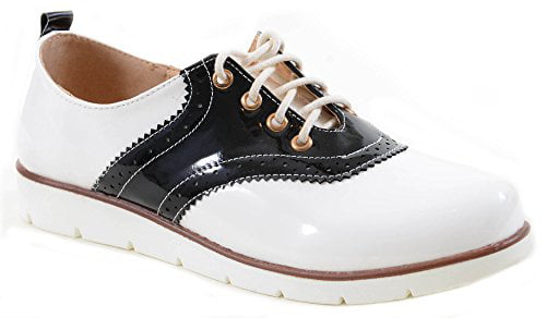 black and white saddle oxford shoes