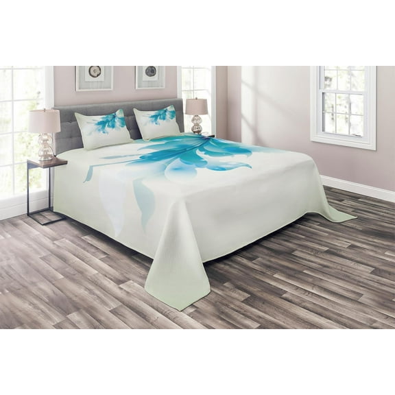 Ambesonne Abstract Quilted Coverlet 3 Pcs, Blue Ombre Flowers, Queen Size, Pale Blue and White