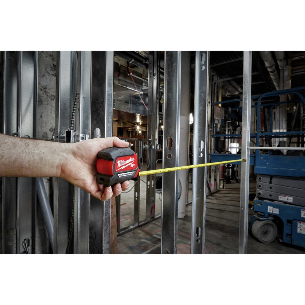 Milwaukee 48-22-0325G 2-Piece Compact Wide Blade 25 ft. Magnetic Tape Measure