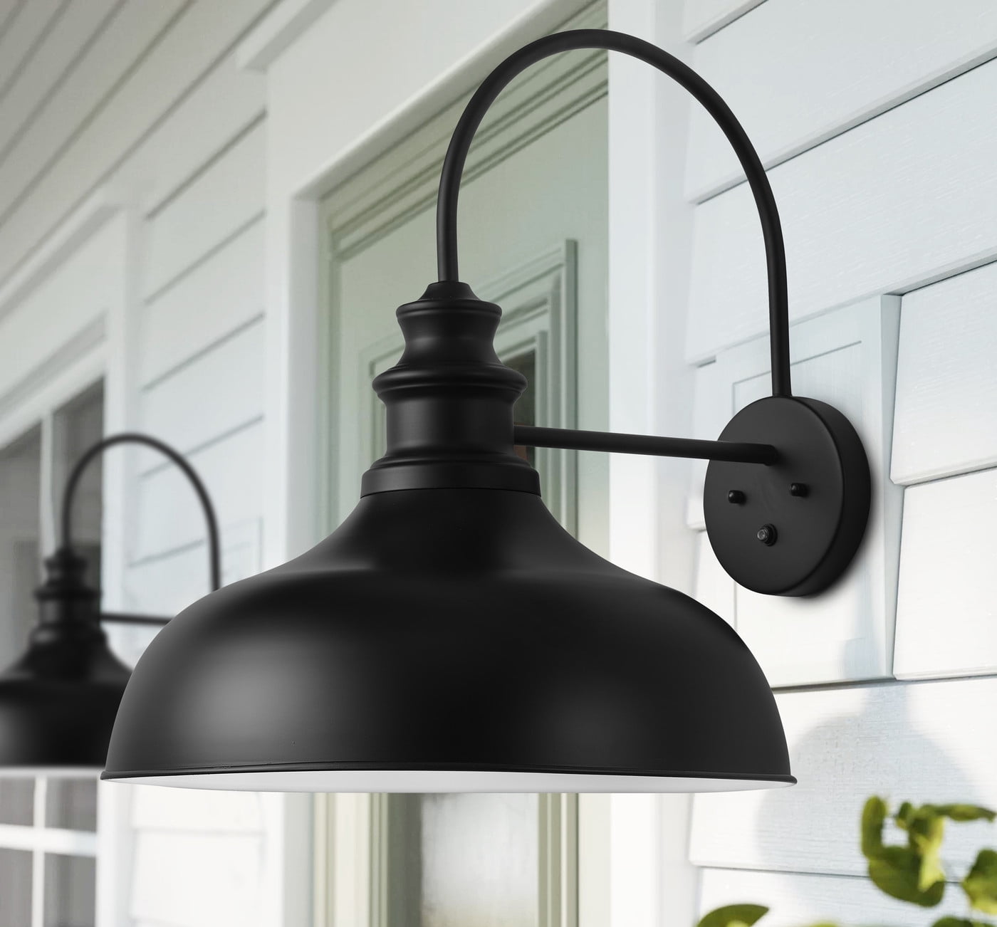 Aiwen Black Metal Oversize Wall Sconce, Modern Indoor/Outdoor Light Fixture