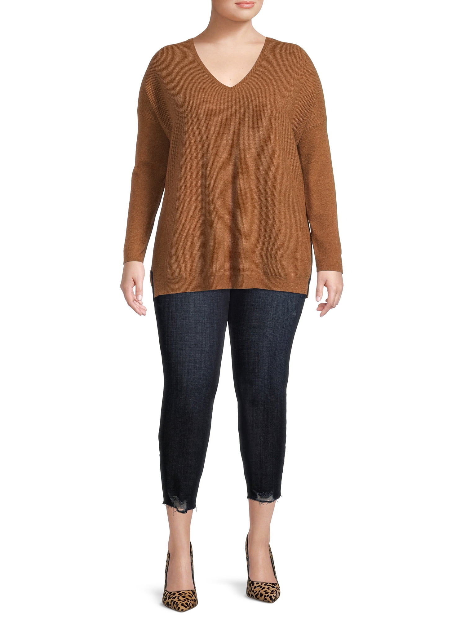 Terra & Sky Women's Plus Size Brushed V-Neck Sweater, Lightweight