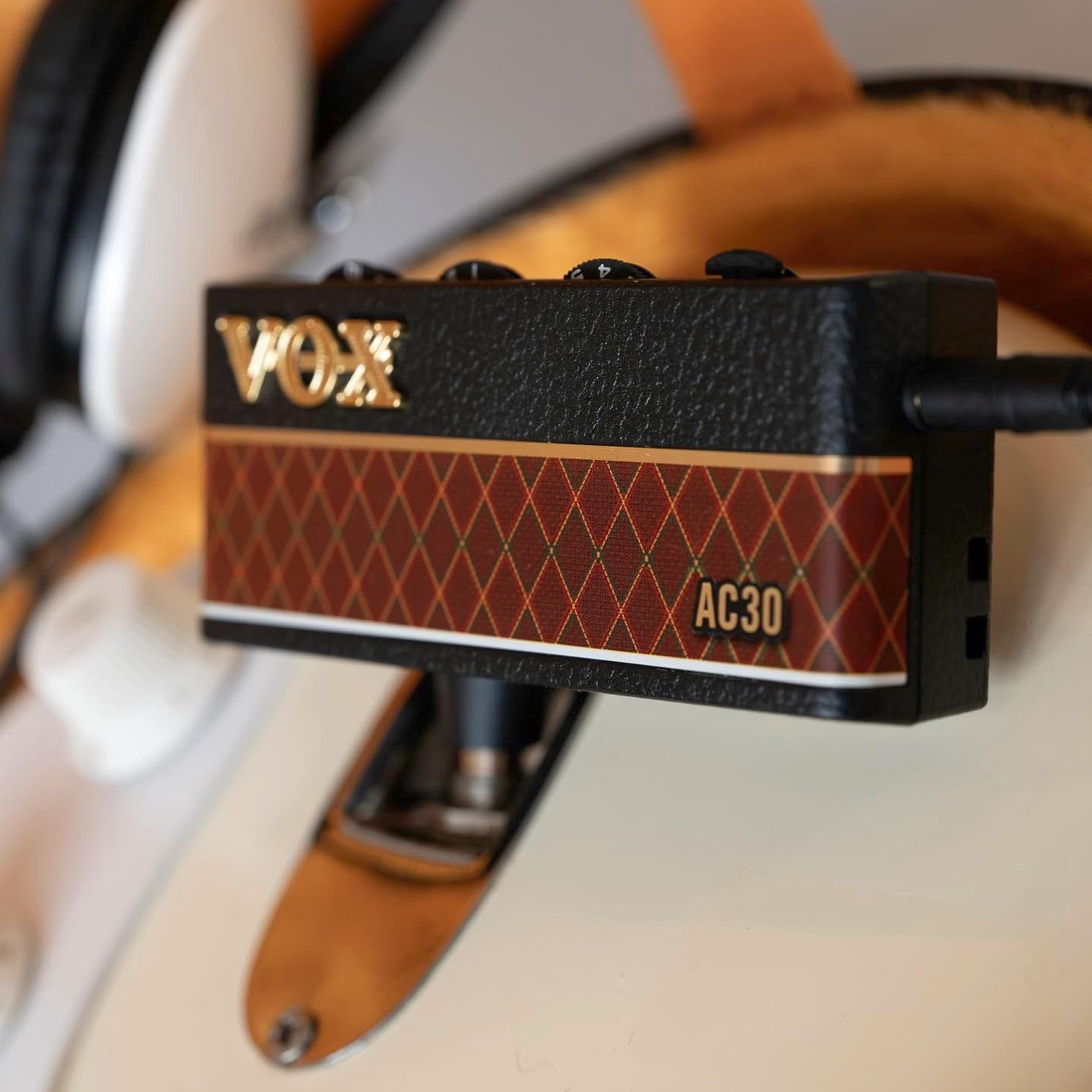 Vox amPlug 3 Headphone Guitar Amplifier, AC30