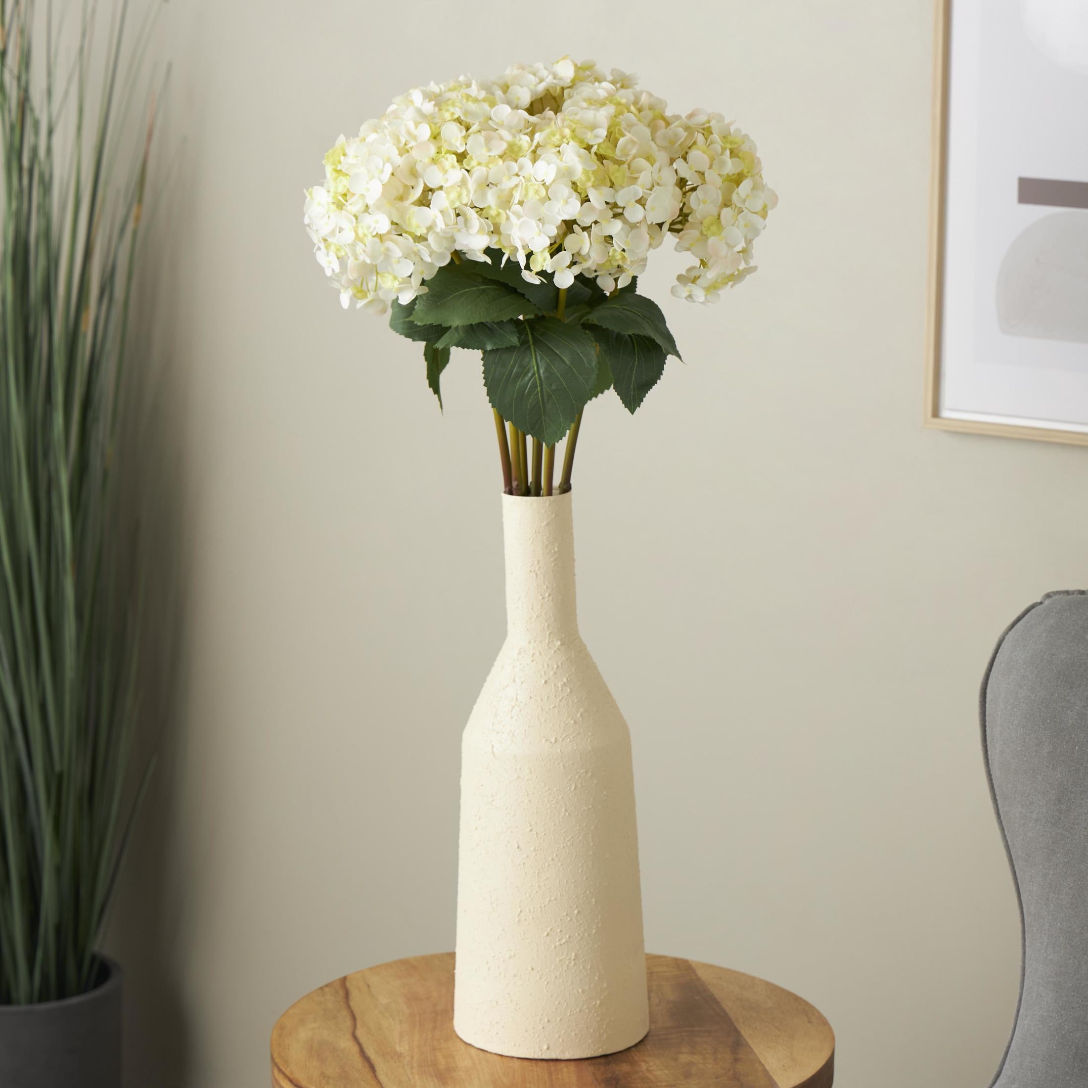 32" Plastic Floral Tall Hydrangea Artificial Flower Stem, by DecMode (8 Count)
