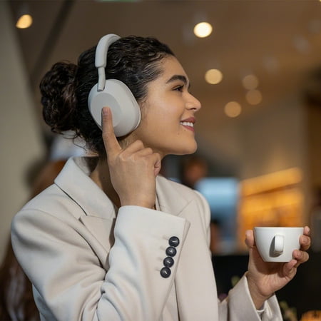 Sony - WH-1000XM5 Wireless Noise-Canceling Over-the-Ear Headphones - Silver