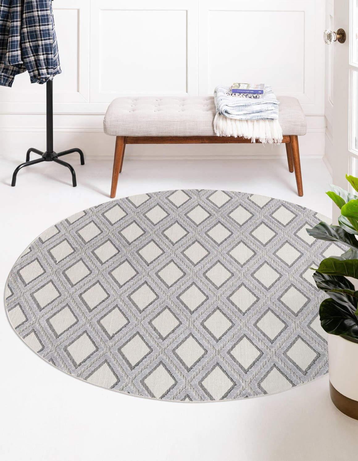 Rugs.com Arlo Collection Rug – 7 Ft Round Sandy Beige Medium Rug ...