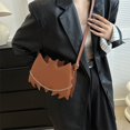 thumbnail image 4 of Bolso de mano con cadena en forma de ala de murciélago para mujer Bolso bandolera con cremallera (marrón), 4 of 8