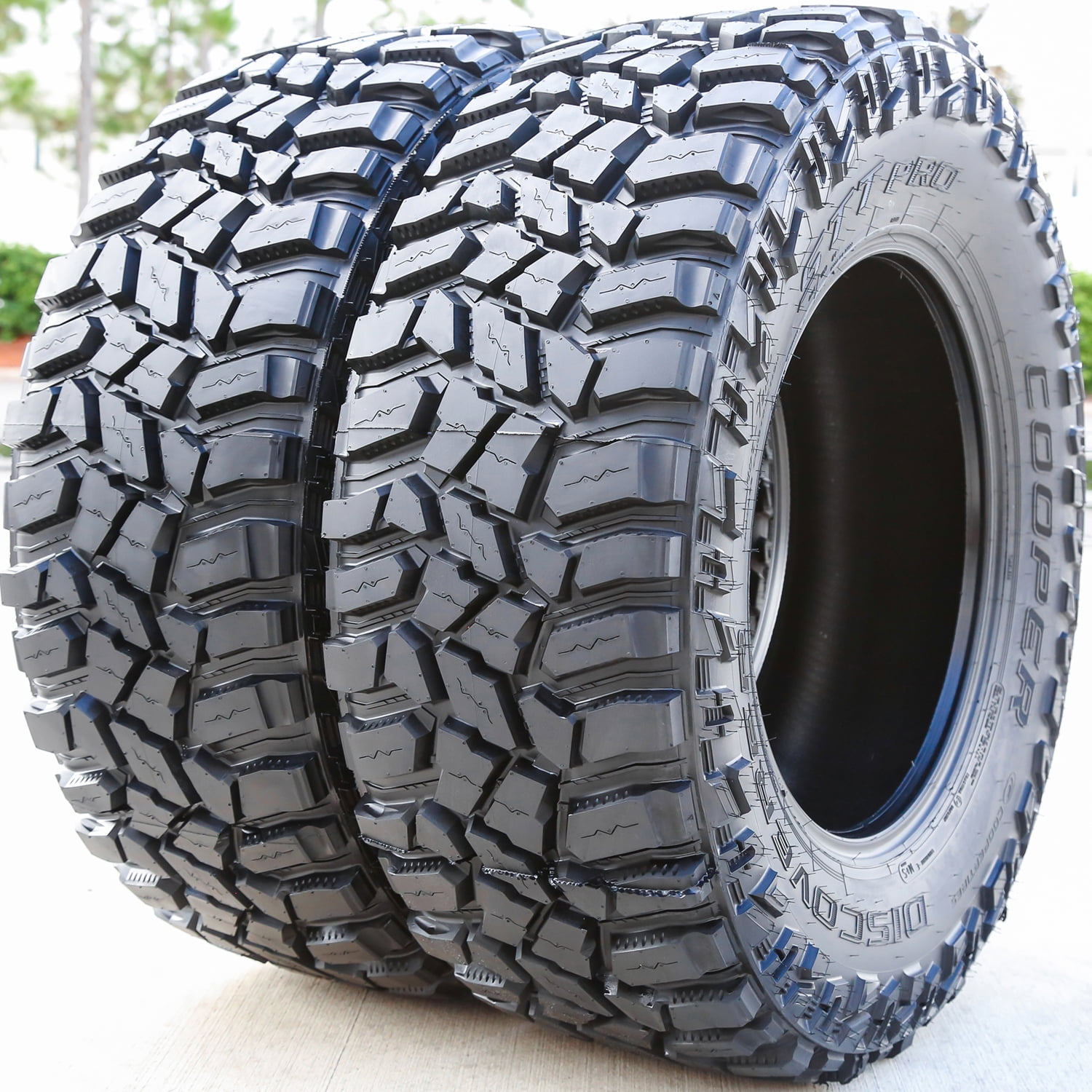 Pair of 2 Cooper Discoverer Rugged Trek 275/65R20 126/123Q E 10